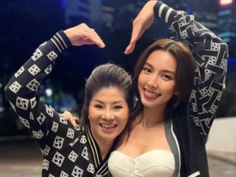 Hết ông Nawat đến phó chủ tịch Miss Grand bất ngờ hủy theo dõi Thùy Tiên, dấy nghi vấn mâu thuẫn lớn với "con gái cưng"