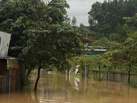 Ngập lụt, sạt lở nghiêm trọng ở Yên Bái, 2 người thiệt mạng