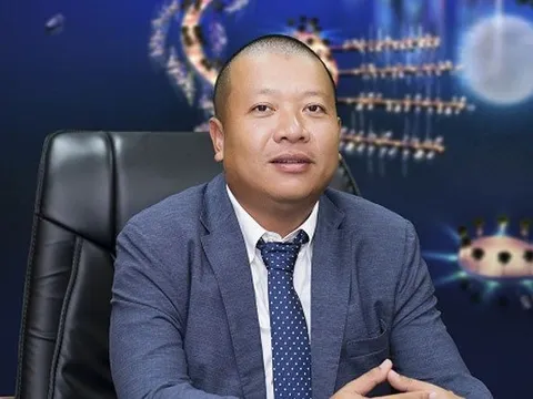 Doanh nhân vừa bị CQ an ninh yêu cầu rà soát tài sản: Ông chủ của resort 2.500 tỷ, đứng sau 1 ví điện tử, cổ phiếu công ty cũ từng tăng hơn 500%