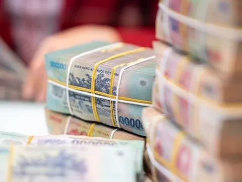 Bổ sung 4.000 tỷ đồng chống sạt lở bờ sông, bờ biển vùng ĐBSCL