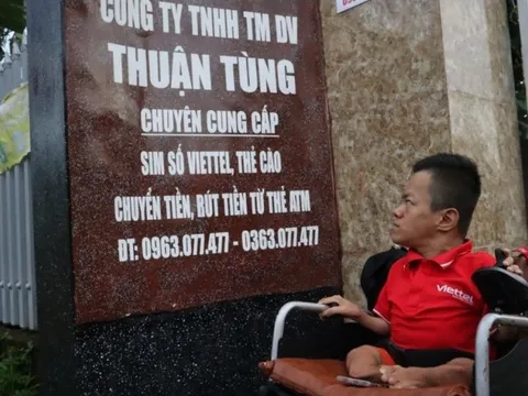 “Nghị lực thép” của chàng trai tí hon trên cao nguyên