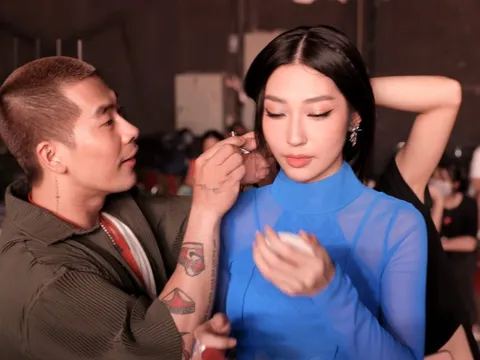 Stylist Travis Nguyễn chuẩn bị hơn 3000 trang phục cho "Chị đẹp đạp gió rẽ sóng", nhiều lúc bật khóc vì áp lực