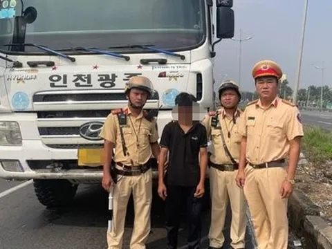 Bình Dương: Điều tra vụ thiếu niên trộm xe ben rồi lái về miền Tây
