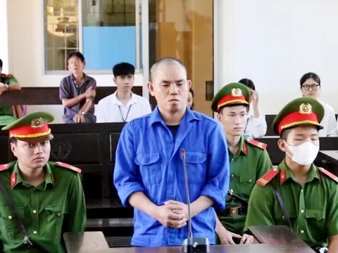 Phóng hỏa đốt nhà khiến 2 mẹ con tử vong, gã đàn ông lãnh án tử
