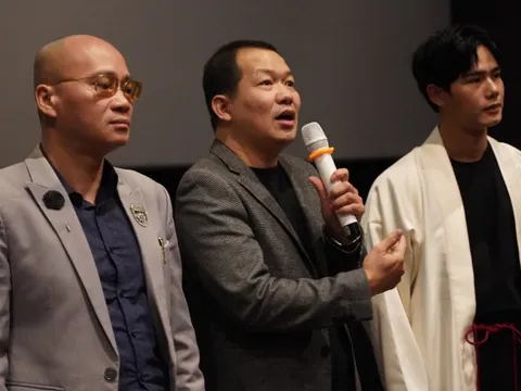 Đạo diễn phim Thành phố ngủ gật: "Phim này làm từ lúc nam chính chưa có vợ, giờ có con rồi"