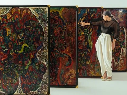 "MetaReverse - Tái sinh": Triển lãm đầu tiên của họa sĩ CAT