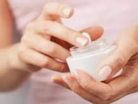 Thu hồi toàn quốc lô kem bôi ngoài da Mộc Bì kém chất lượng