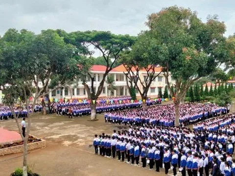 Lâm Đồng: Nhiều học sinh có dấu hiệu ngộ độc sau khi uống trà sữa