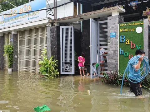 Đà Nẵng tiếp tục cho học sinh nghỉ học do mưa lớn