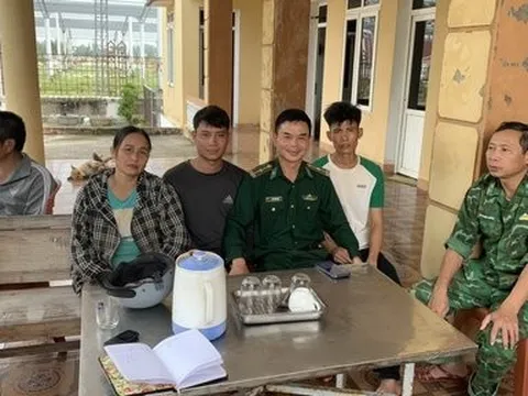 Hai ngư dân thoát chết thần kỳ trên biển Hà Tĩnh