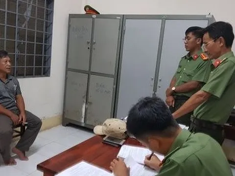 Bắt giam 2 đối tượng tổ chức cho người khác xuất cảnh trái phép