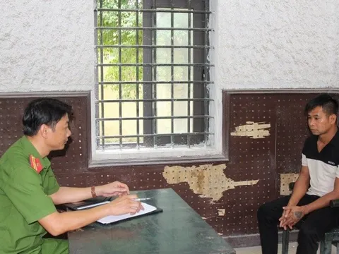 Bắt đối tượng giết người ở nước ngoài lẩn trốn về Việt Nam