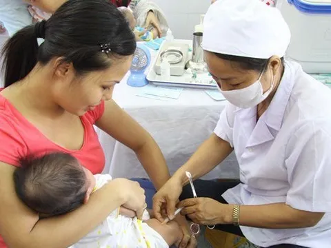 TPHCM kiến nghị sớm phân bổ vaccine tiêm chủng mở rộng