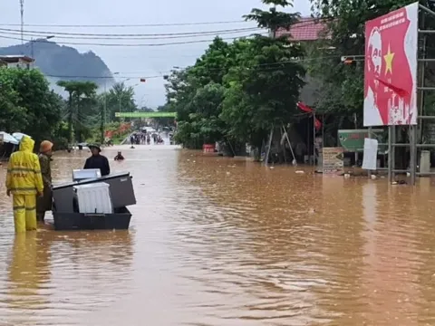 Nghệ An: Người dân yêu cầu làm rõ nguyên nhân xảy ra trận lụt lịch sử