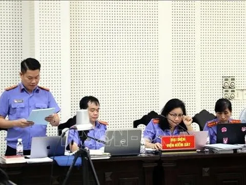 Xét xử vụ án vi phạm quy định về đấu thầu tại Sở Y tế Quảng Ninh
