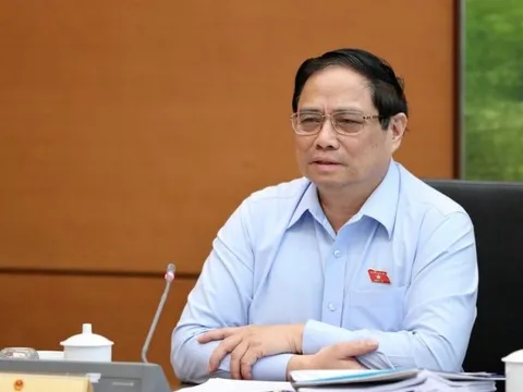 Thủ tướng: Đi vay phải làm các dự án lớn, không vụn vặt, dàn trải