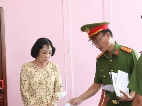 Bình Dương: Vụ công chứng viên chiếm đoạt tài sản, khởi tố Trưởng Văn phòng Công chứng