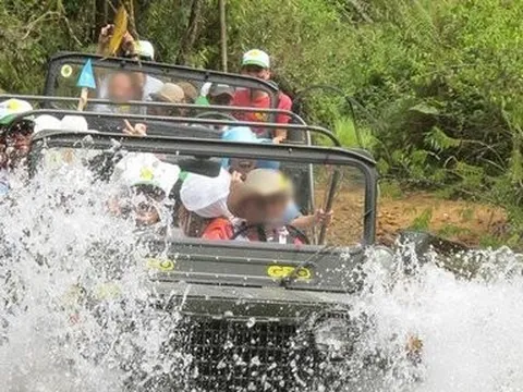 Lâm Đồng: Lũ ống cuốn trôi 3 du khách tử vong và 1 người mất tích