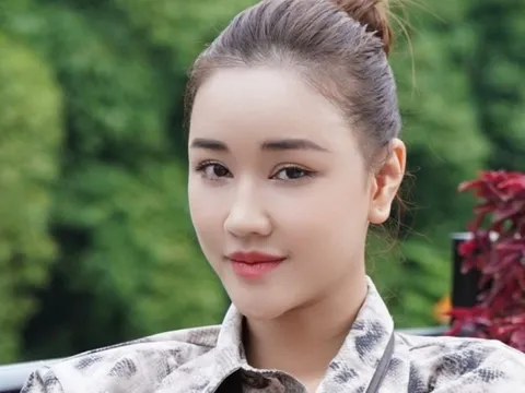 Nữ diễn viên phim 'Vợ ba' một mình sang Mỹ sinh con giờ ra sao?
