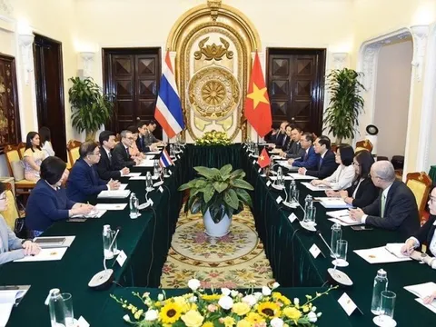 Việt Nam và Thái Lan đẩy mạnh kết nối kinh tế, cơ sở hạ tầng