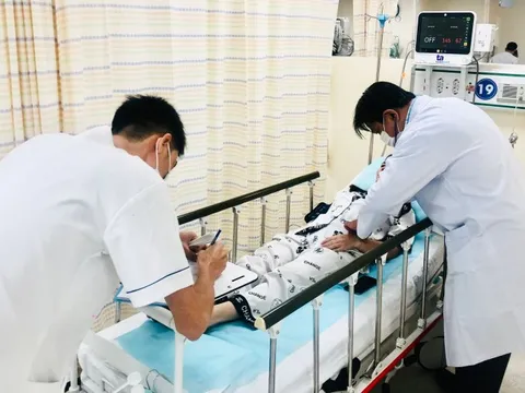 TP Hồ Chí Minh: 5 người phải nhập viện sau ăn bánh canh ghẹ