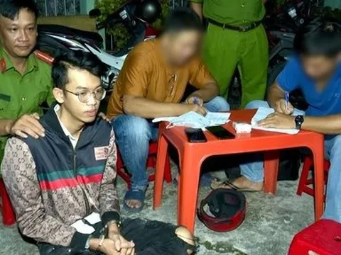 Bắt quả tang đối tượng tàng trữ trái phép chất ma túy