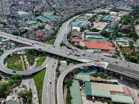 Xây dựng thần tốc, vượt tiến độ 6 tháng, cầu Vĩnh Tuy 2 sẽ giúp giao thông Hà Nội "bớt khổ"?