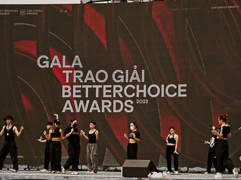 Tất bật chuẩn bị Gala Better Choice Awards: Dàn âm thanh ánh sáng “khủng”, nhiều khán giả hứng thú đến xem trước tổng duyệt