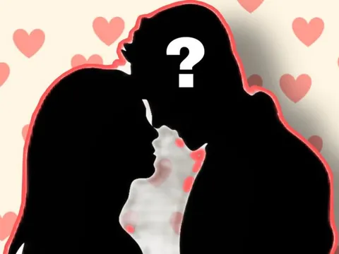 Showbiz Việt có thêm cặp đôi mới: Bị soi hàng loạt hành động tình tứ, công khai "khoá môi" ngay trên sân khấu?