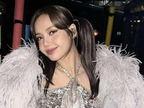 NÓNG: Tài khoản Weibo "bay màu", Lisa (BLACKPINK) bị “phong sát” tại Trung Quốc?