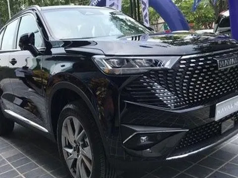 Đây là mẫu SUV nổi bật với nội thất siêu rộng, động cơ ăn xăng cực ít