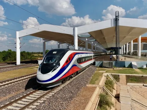 Tập đoàn lớn Trung Quốc khảo sát tuyến đường sắt tại Việt Nam suốt 5 năm: Dự án 100.000 tỷ đồng tái khởi động?