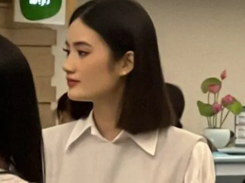 Hoa hậu Ý Nhi đi du học 2 năm, rời showbiz
