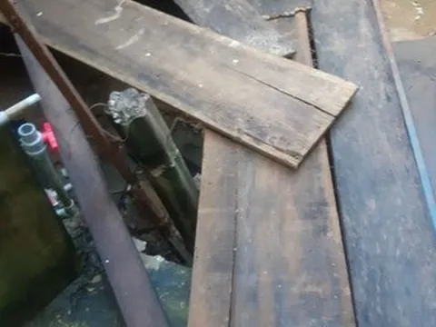 Giếng nước bất ngờ sụt lún, hai vợ chồng đứng cạnh tử vong thương tâm