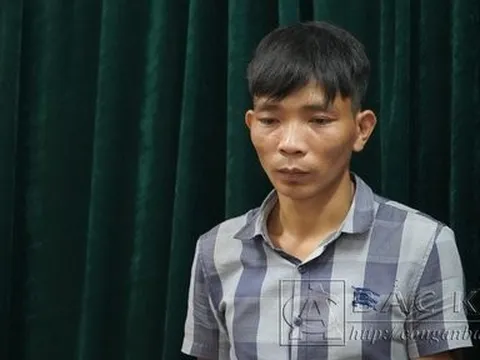 Bắt đối tượng tàng trữ ma túy dưới vỏ bọc "nước oxy già"