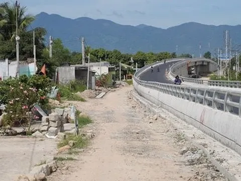 Bình Thuận kiểm tra hiện trạng đường dân sinh Cao tốc Vĩnh Hảo – Phan Thiết