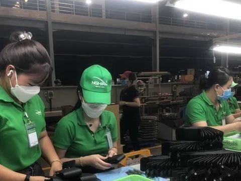 Xuất khẩu gặp khó, doanh nghiệp ‘quay xe’ về nội địa