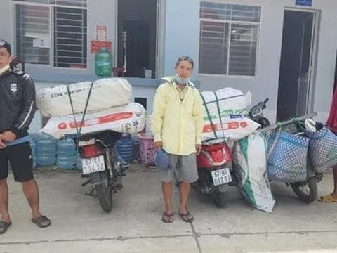 Liên tục bắt giữ 4 vụ sử dụng xe mô tô vận chuyển hàng lậu trong ngày