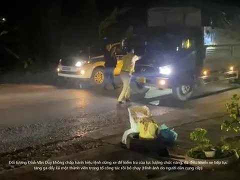 Khởi tố tài xế xe ô tô tăng ga lao vào CSGT