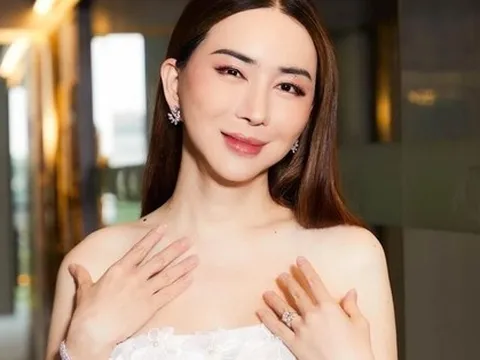 Bà trùm hoa hậu phá sản?