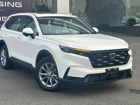 Honda CR-V 2024 vừa ra mắt đã được đại lý giảm giá