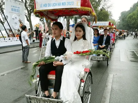 Festival thu Hà Nội 2023: Tái hiện đám cưới xưa và nhiều hoạt động hấp dẫn