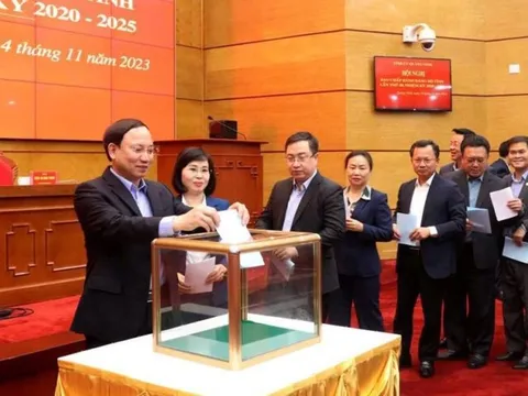 Ông Cao Tường Huy được giới thiệu làm Chủ tịch tỉnh Quảng Ninh