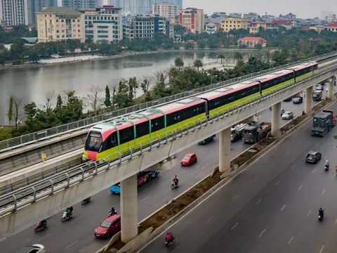 Khởi động 'quái vật' dưới lòng đất ở tuyến metro gần 35 nghìn tỷ: Dài 100m, nặng 850 tấn, hàng đầu thế giới