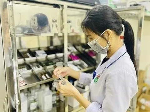 Hà Tĩnh: Giải được "tắc" vật tư y tế, "vướng khó" mua thuốc hướng thần