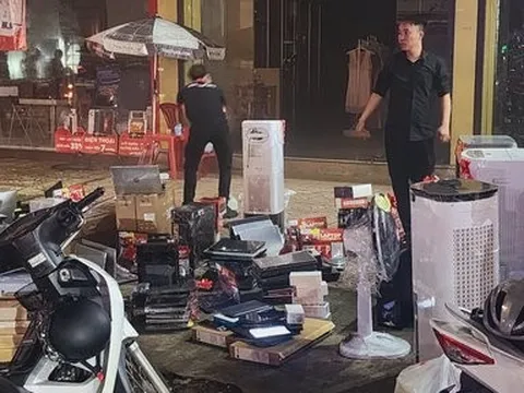 Bình Phước: Cháy lớn ở cửa hàng bán đồ điện máy