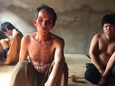 Những mảnh đời buồn ở vùng đất 'quỷ ám'