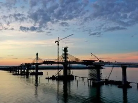 Bài thơ Nhớ Vinh của nhà giáo Nguyễn Đức Hạnh