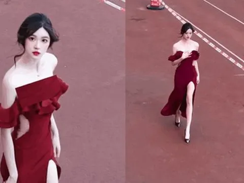 Vô tình bị quay lén, nữ sinh lên hẳn hot search vì nhan sắc sáng bừng cả lễ khai mạc hội thao của trường
