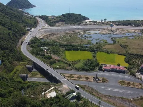 Phân luồng giao thông qua hầm Cổ Mã để thực tập cứu nạn, cứu hộ